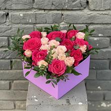 Цветочная композиция из Розы в коробке в Озерках
