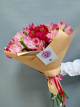 Букет цветов из:  Альстромерии в Озерках