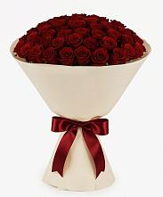 Букет 101 Бордовая роза Блэк Бакарра в Озерках