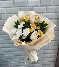 Букет цветов из:  Розы и Хризантемы в Озерках