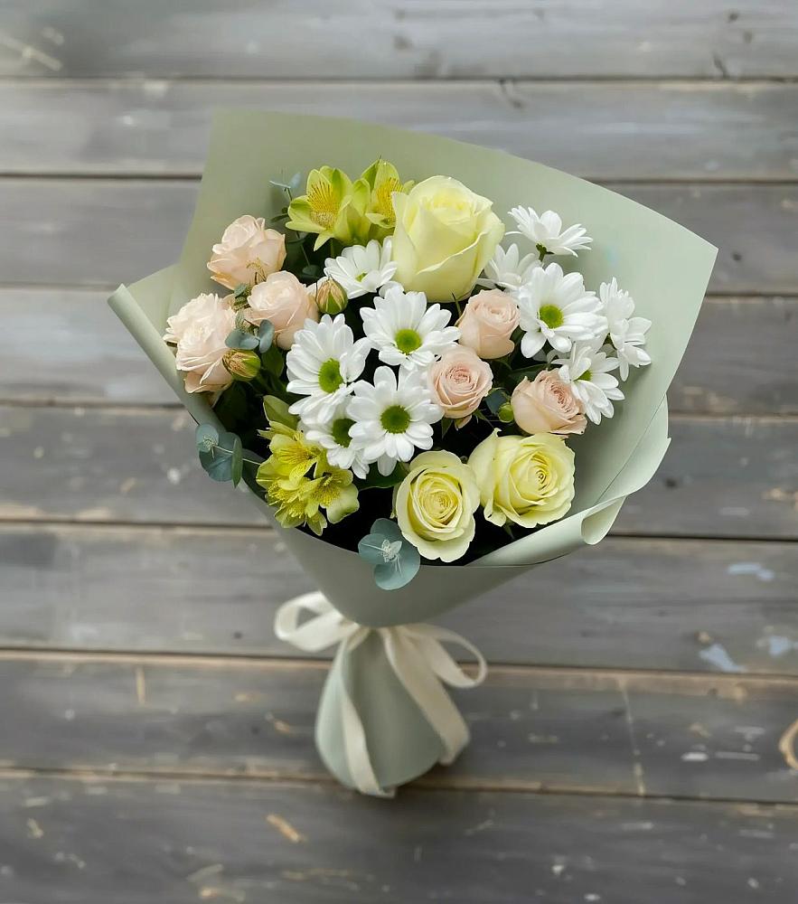 Букет цветов из: Альстромерии, Розы и Хризантемы в Озерках