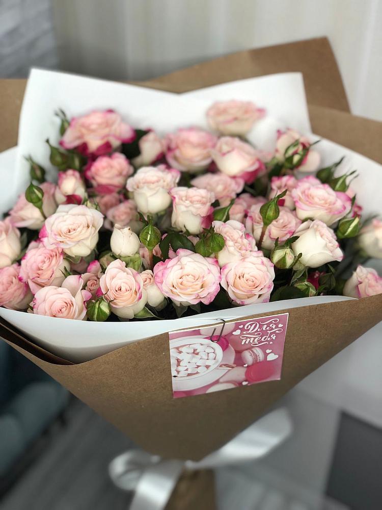 Букет цветов из: Розы в Озерках