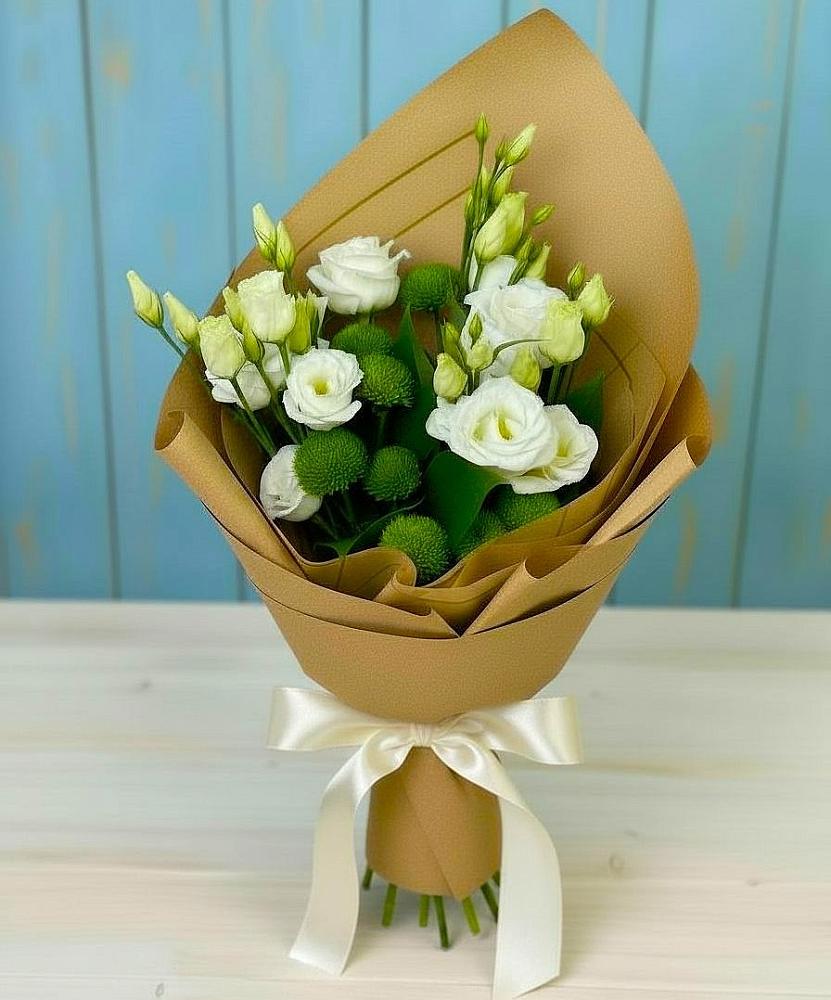 Букет цветов из: Хризантемы и Лизиантусы в Озерках