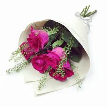 Букет цветов из:  Розы в Озерках