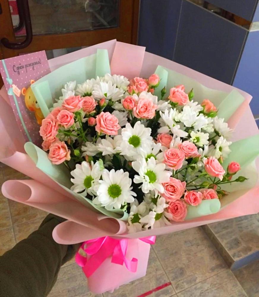 Букет цветов из: Розы и Хризантемы в Озерках