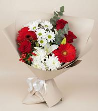 Букет цветов из:  Розы, Хризантемы, Герберы и Лилии в Озерках