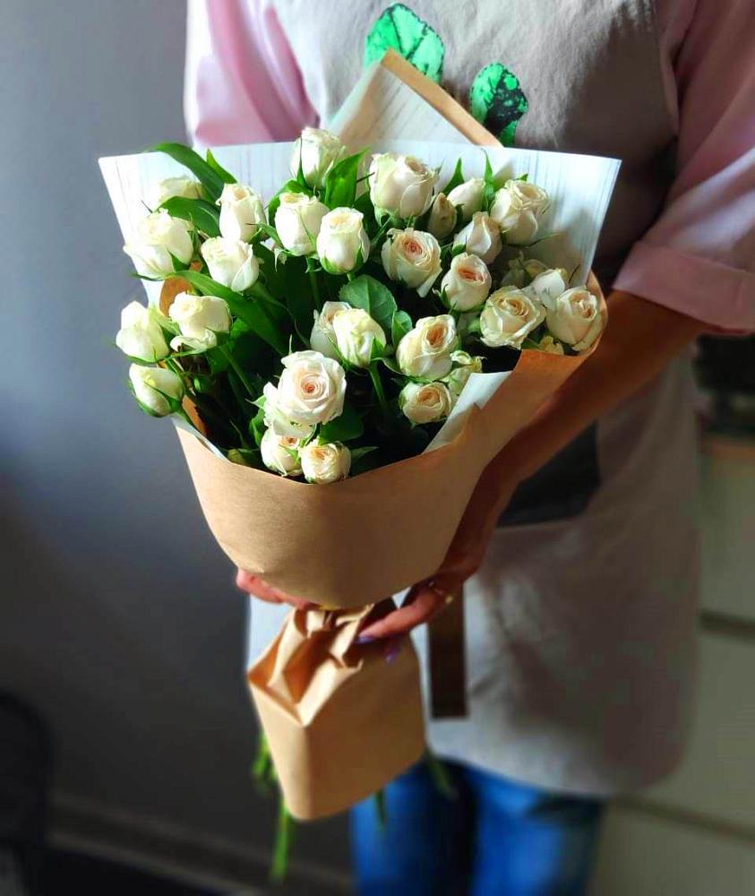 Букет цветов из: Розы в Озерках
